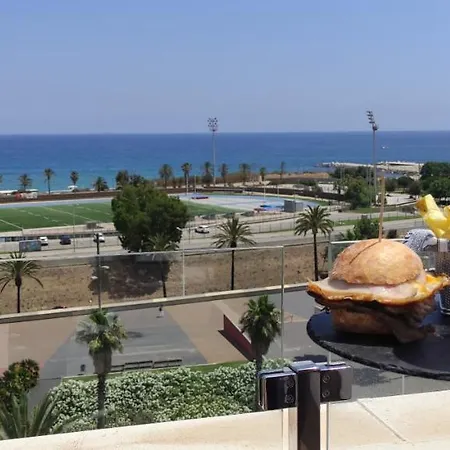 فندق يوروهوتيل دياغونال بورت برشلونة